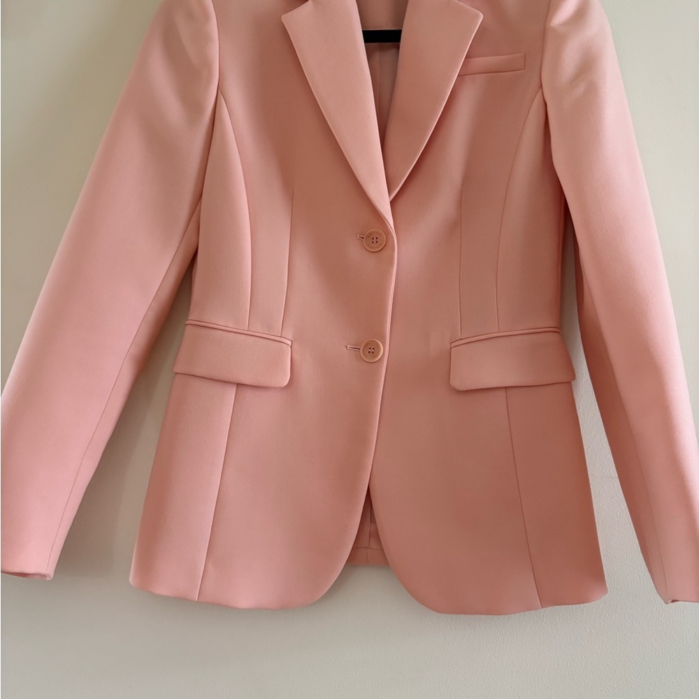 Elegant Pink Women's Blazer